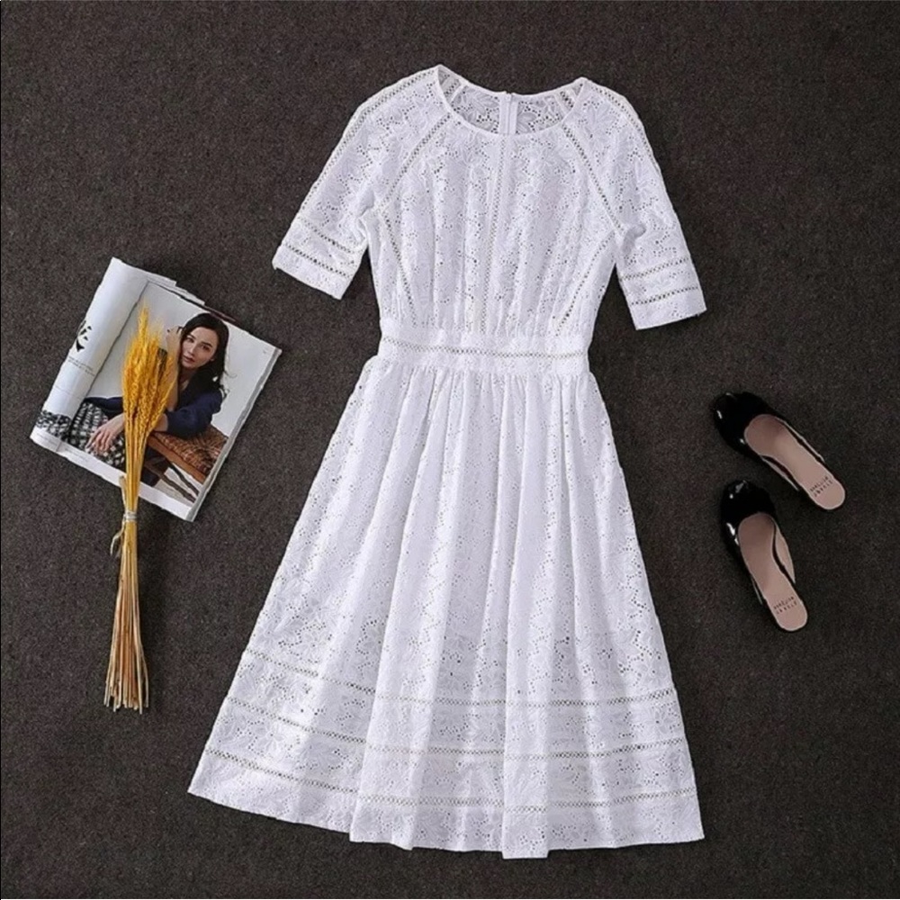 Lace dress size small or size 6 - Picture 8 of 14